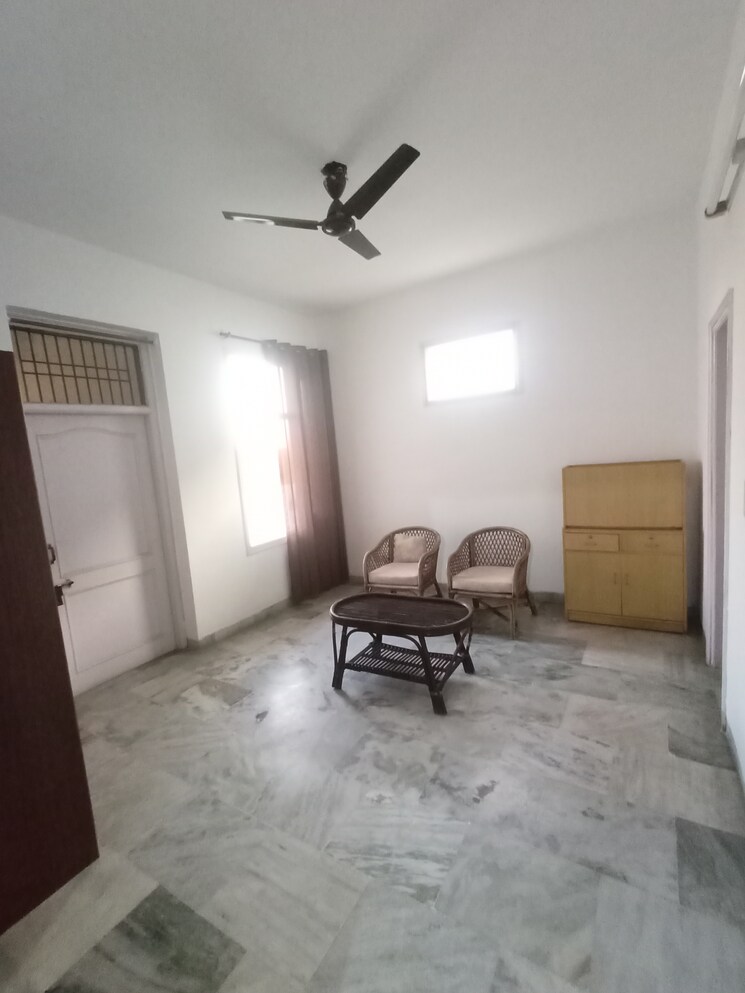  Parking, sector 12 panchkula 2 Bedroom 1650 Sq.Ft. Independent House In Sector 12 Panchkula Panchkula 8723183