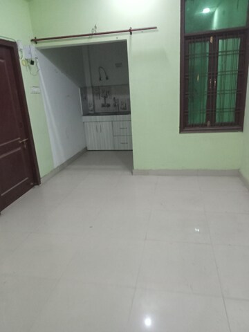 Room in 2 BHK Independent House at Vikas Nagar – for Rent