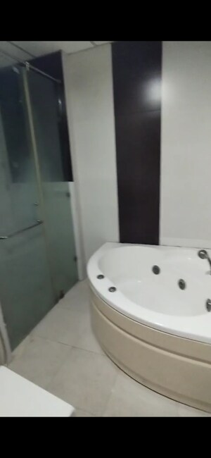 Bathroom in 3 BHK Apartment at Sector 78 – for Rent