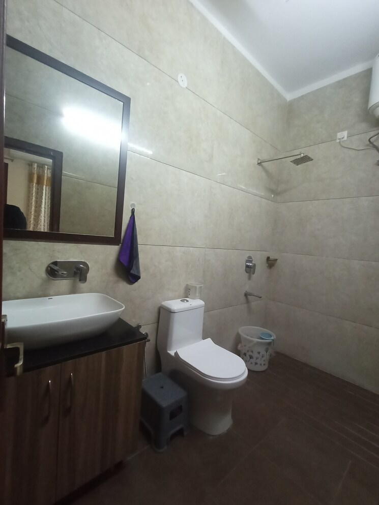 Bathroom, sector 15 2 Bedroom 1500 Sq.Ft. Independent House In Sector 15 Panchkula 8723195