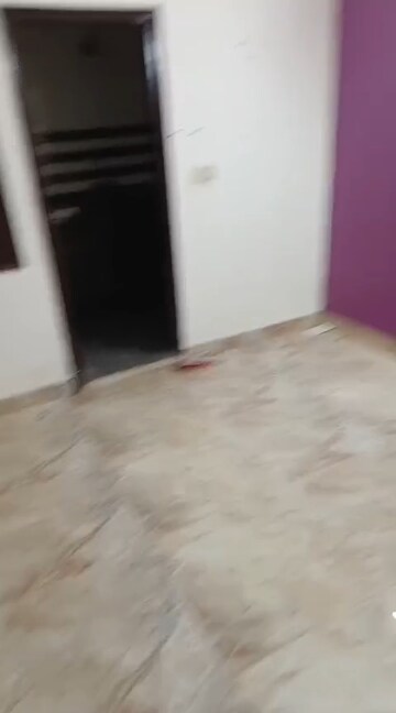 Room in 2 BHK Builder Floor at Mehrauli – for Rent