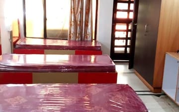 Pg For Rent in South Extension