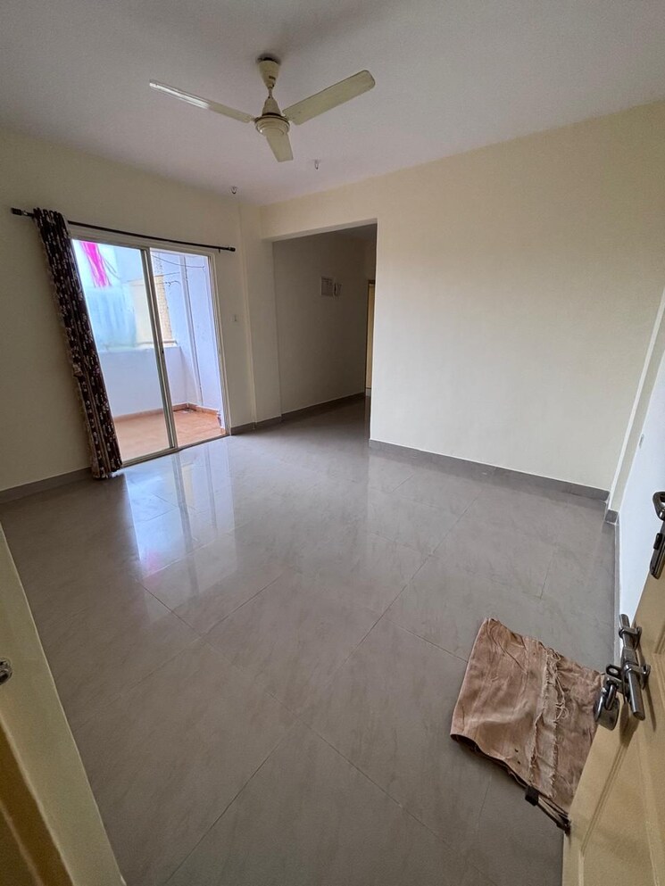 Room, b-a-nea-plus 2 Bedroom 601 Sq.Ft. Apartment In Sus Pune 8723264