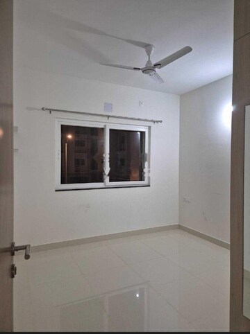 Room in 2 BHK Apartment at Prestige Primrose Hills, Banashankari 6th Stage – for Rent