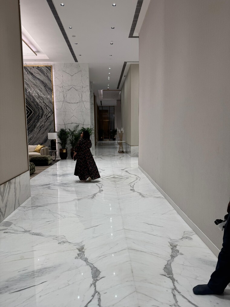  Parking, m3m-trump-tower 4 Bedroom 4550 Sq.Ft. Apartment In Sector 65 Gurgaon 8723352