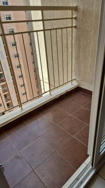 Balcony in 3.5 BHK Apartment at Prestige Finsbury Park Hyde, Bagaluru  – for Sale