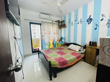Bedroom in 2 BHK Apartment at Dosti West County, Balkum Pada – for Rent