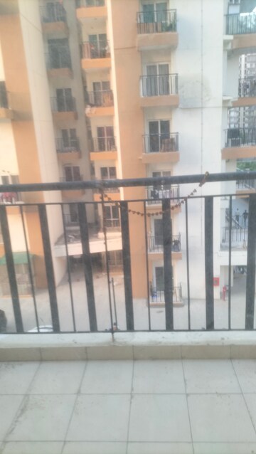 2.5 BHK Apartment For Rent in Amrapali Centurian Park, Tech Zone 4 Greater Noida