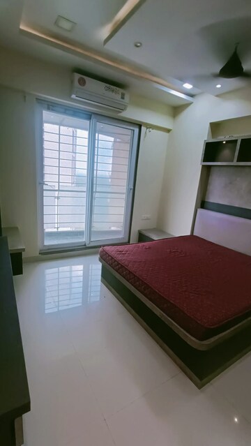 Room in 2 BHK Apartment at B & M Atlantis, Ghansoli – for Rent