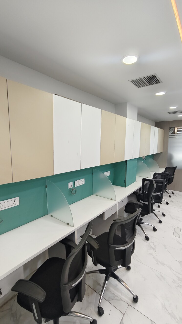 Team Area, bestfield Commercial Office Space 1000 Sq.Ft. In Netaji Subhash Place Delhi 8723632
