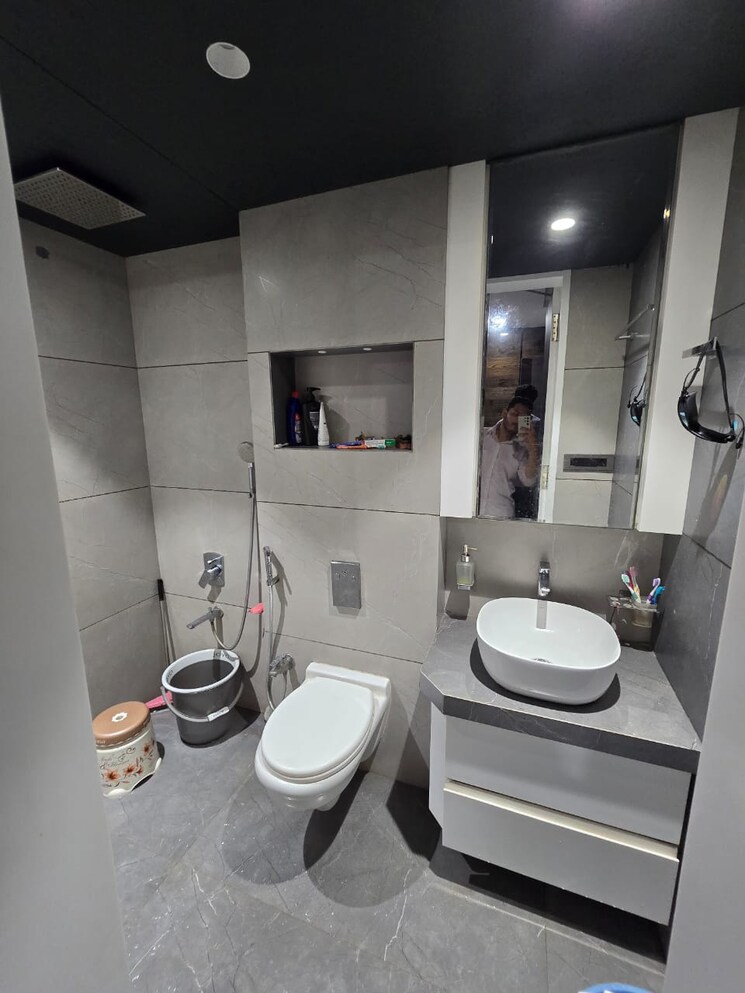 Bathroom, satyam-imperial-heights 2 Bedroom 880 Sq.Ft. Apartment In Ghansoli Navi Mumbai 8723611