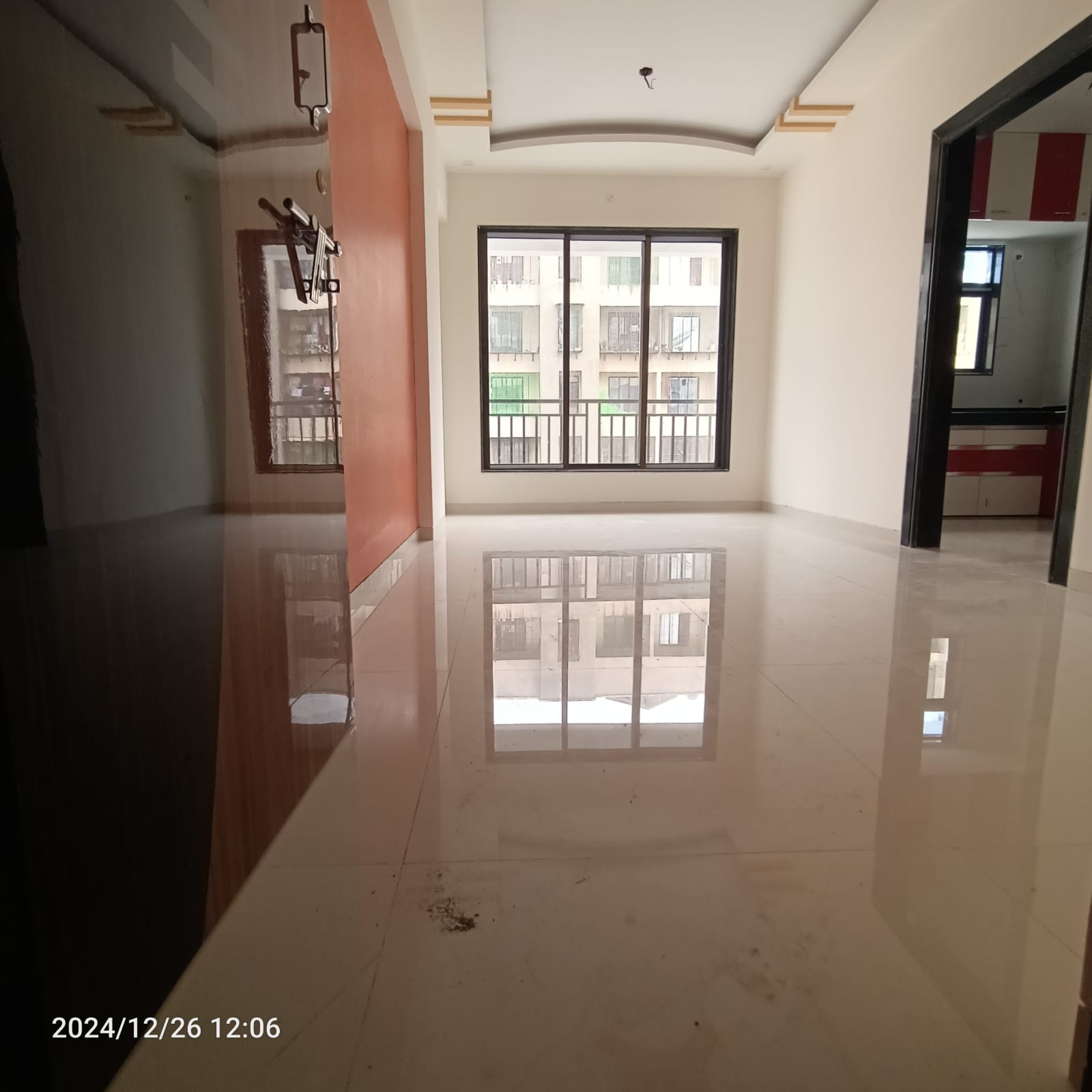 2 BHK Apartment For Sale in Shriram Tower