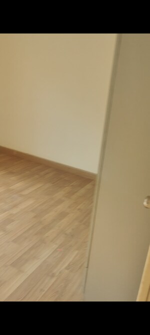 Room in 3 BHK Apartment at Lavender Floors, Sector 89 – for Sale