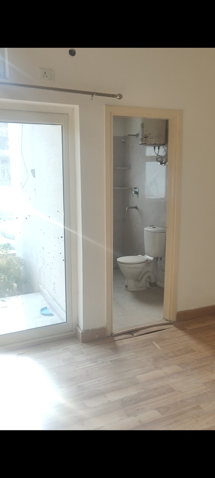Bathroom, lavender-floors 3 Bedroom 270 Sq.Yd. Apartment In Sector 89 Faridabad 8723633