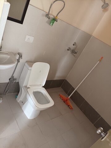 Team Area in 2 BHK Apartment at GLS Arawali Homes, Sohna Sector 4 – for Sale