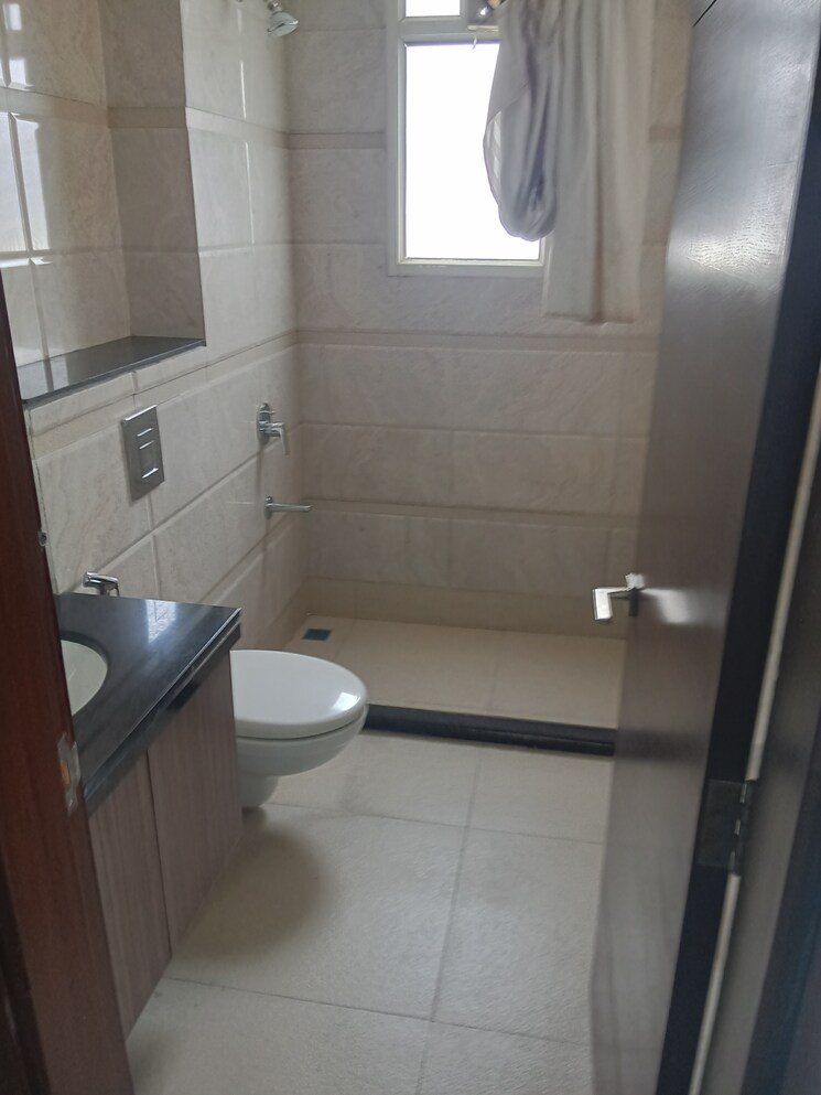 Attached Bathroom, tilak nagar 4 Bedroom 2620 Sq.Ft. Apartment In Tilak Nagar Jaipur 8723686