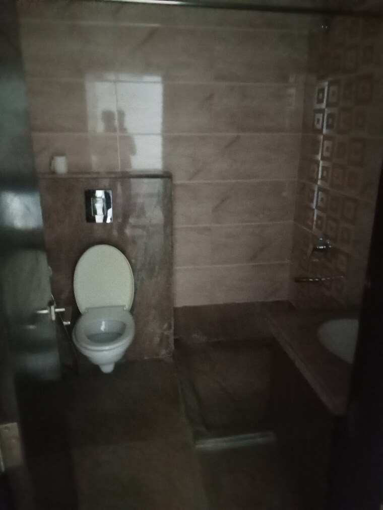 Attached Bathroom, tilak nagar 4 Bedroom 2620 Sq.Ft. Apartment In Tilak Nagar Jaipur 8723686