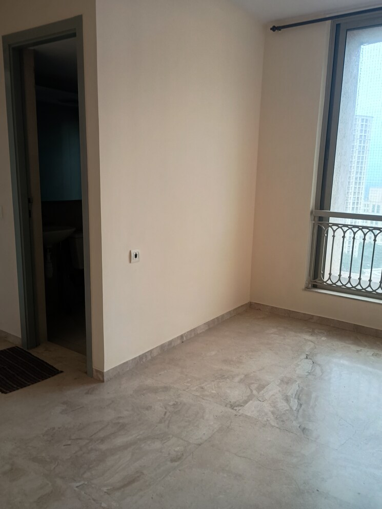 undefined, hiranandani-estate-phoenix 1 Bedroom 595 Sq.Ft. Apartment In Thane West Thane 8723698