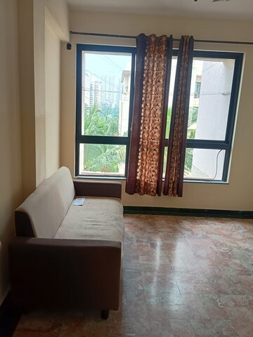 Bedroom in 1 BHK Apartment at Hiranandani Estate Phoenix, Thane West – for Rent