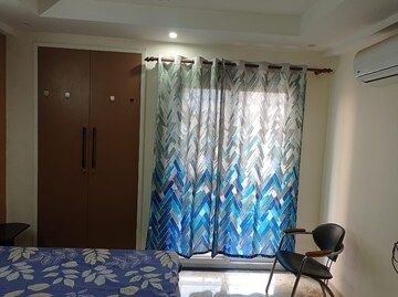 Bedroom in 2 BHK Builder Floor at Sector 57 – for Rent