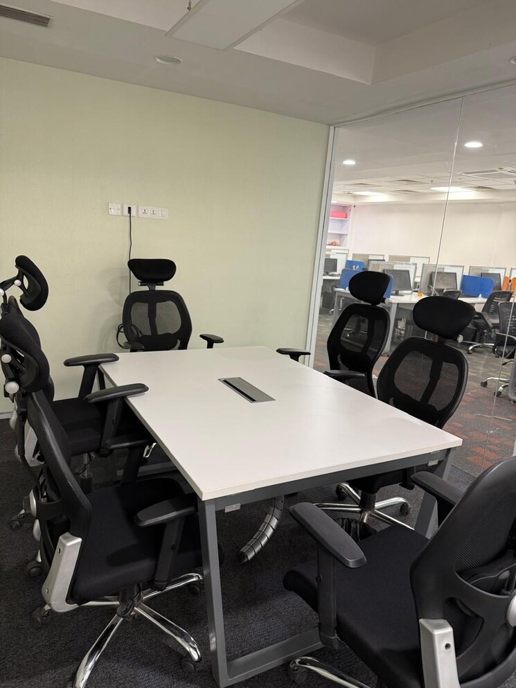 Team Area, sector 64 Commercial Office Space 11000 Sq.Ft. In Sector 64 Noida 8723742