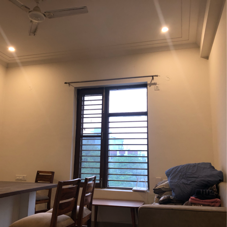 Living Room, sector 23 2.5 Bedroom 1200 Sq.Ft. Villa In Sector 23 Gurgaon 8723802