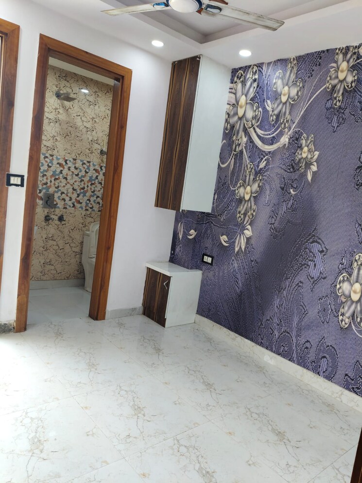 Room, dwarka mor 2 Bedroom 540 Sq.Ft. Builder Floor In Dwarka Mor Delhi 8723824