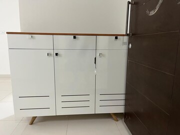 Furnished Amenities in 3 BHK Apartment at Godrej Aqua, International Airport Road – for Sale