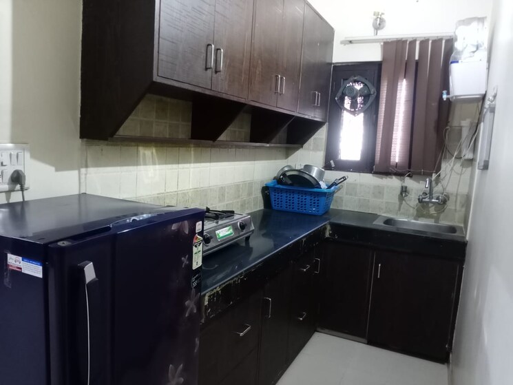 Kitchen, dwarka mor 3 Bedroom 900 Sq.Ft. Builder Floor In Dwarka Mor Delhi 8723879