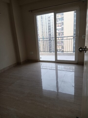 Room in 2 BHK Apartment at Agrasain Spaces Aagman Phase 2, Sector 70 – for Sale