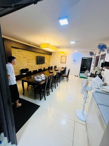  4 BHK Apartment at RNA Continental, Chembur – for Rent
