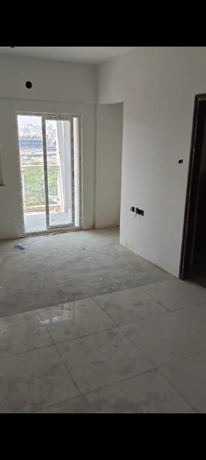 Room in Studio Apartment at Puravankara Silversands, Mundhwa – for Sale