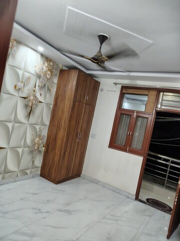 Living Room in 3 BHK Builder Floor at Dwarka Mor – for Rent