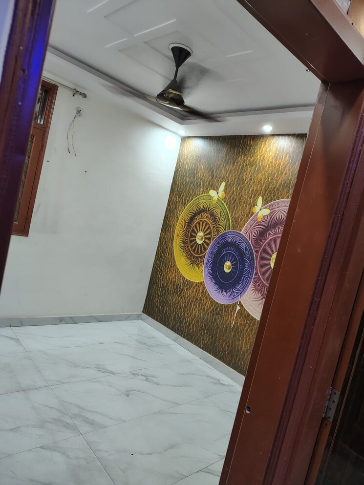 undefined, dwarka mor 3 Bedroom 900 Sq.Ft. Builder Floor In Dwarka Mor Delhi 8723930