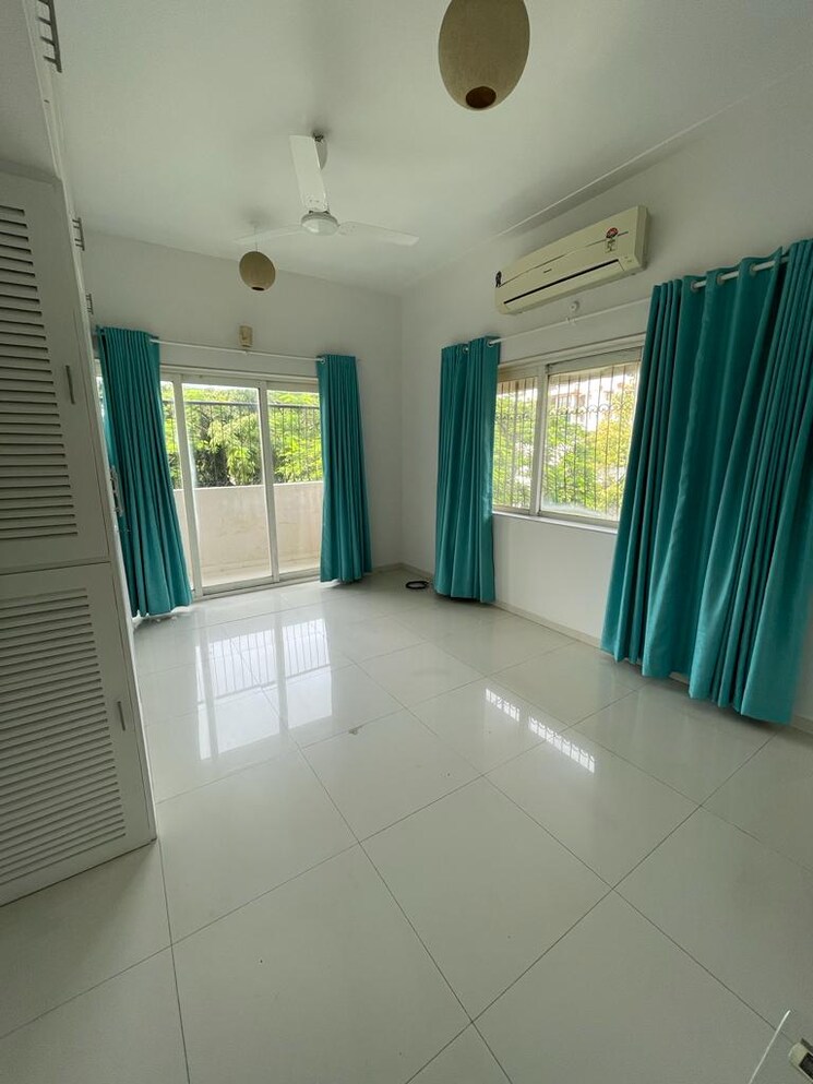 Living Room, seema-apartment-bandra 2 Bedroom 825 Sq.Ft. Apartment In Bandra West Mumbai 8723917