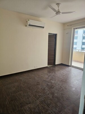 Room in 3 BHK Apartment at Ansal Estella, Sector 103 – for Sale