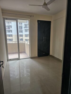 Room in 3 BHK Apartment at Ansal Estella, Sector 103 – for Sale