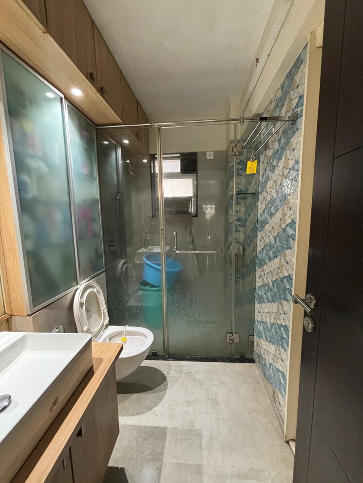 Bathroom, amrut-vani-chs 3 Bedroom 1300 Sq.Ft. Apartment In Chembur Mumbai 8723940
