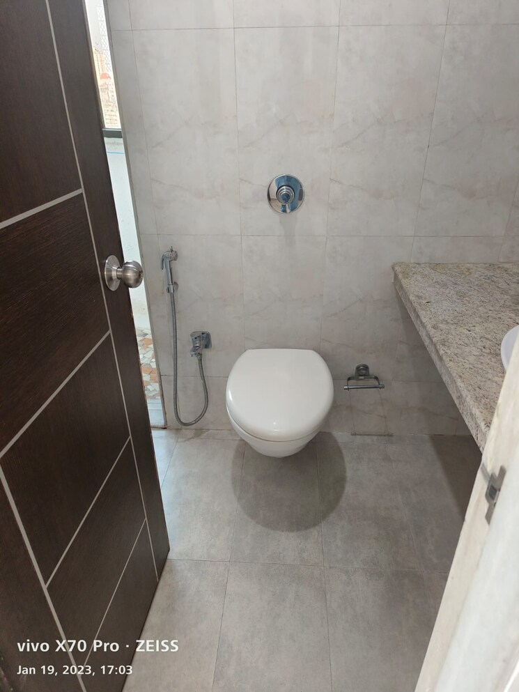 Bathroom, nahar-jonquille-and-jamaica 2 Bedroom 930 Sq.Ft. Apartment In Chandivali Mumbai 8723936