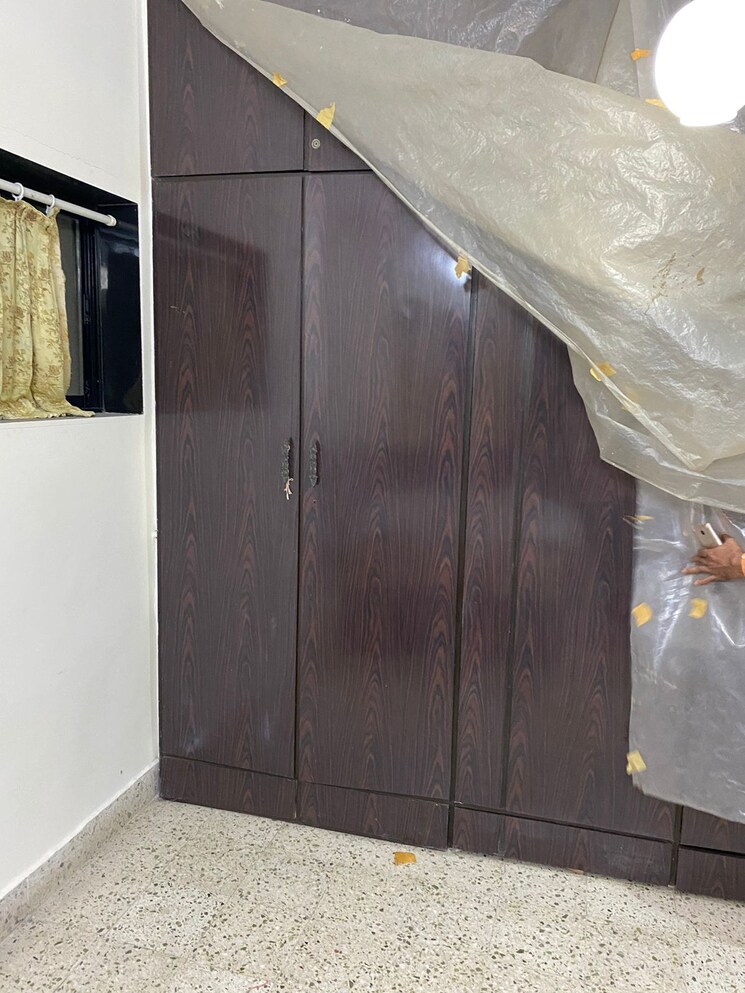 Bathroom, usha-kunj-apartment 2 Bedroom 1200 Sq.Ft. Apartment In Santacruz West Mumbai 8723939