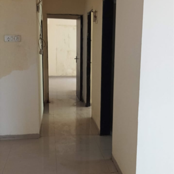 Room in 2 BHK Apartment at Gaurav Paradise, Kanakia Road – for Rent