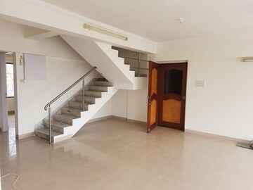 Staircase in 4 BHK Apartment at Swami Tower, Chembur – for Rent