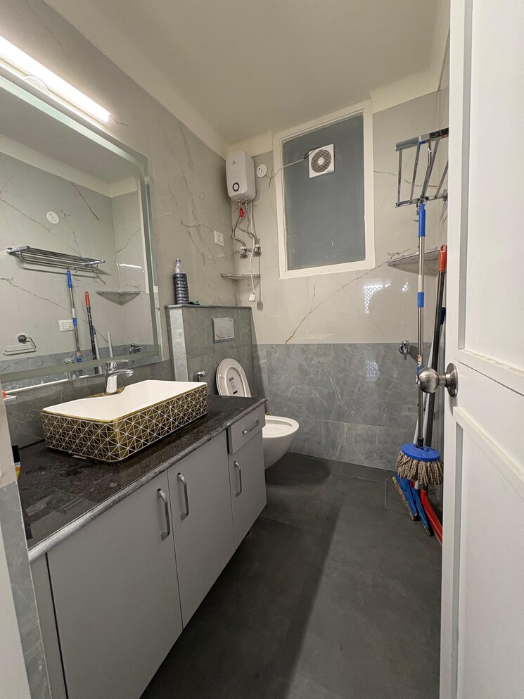 Master Bedroom, sector 46 4 Bedroom 560 Sq.Yd. Builder Floor In Sector 46 Gurgaon 8723963