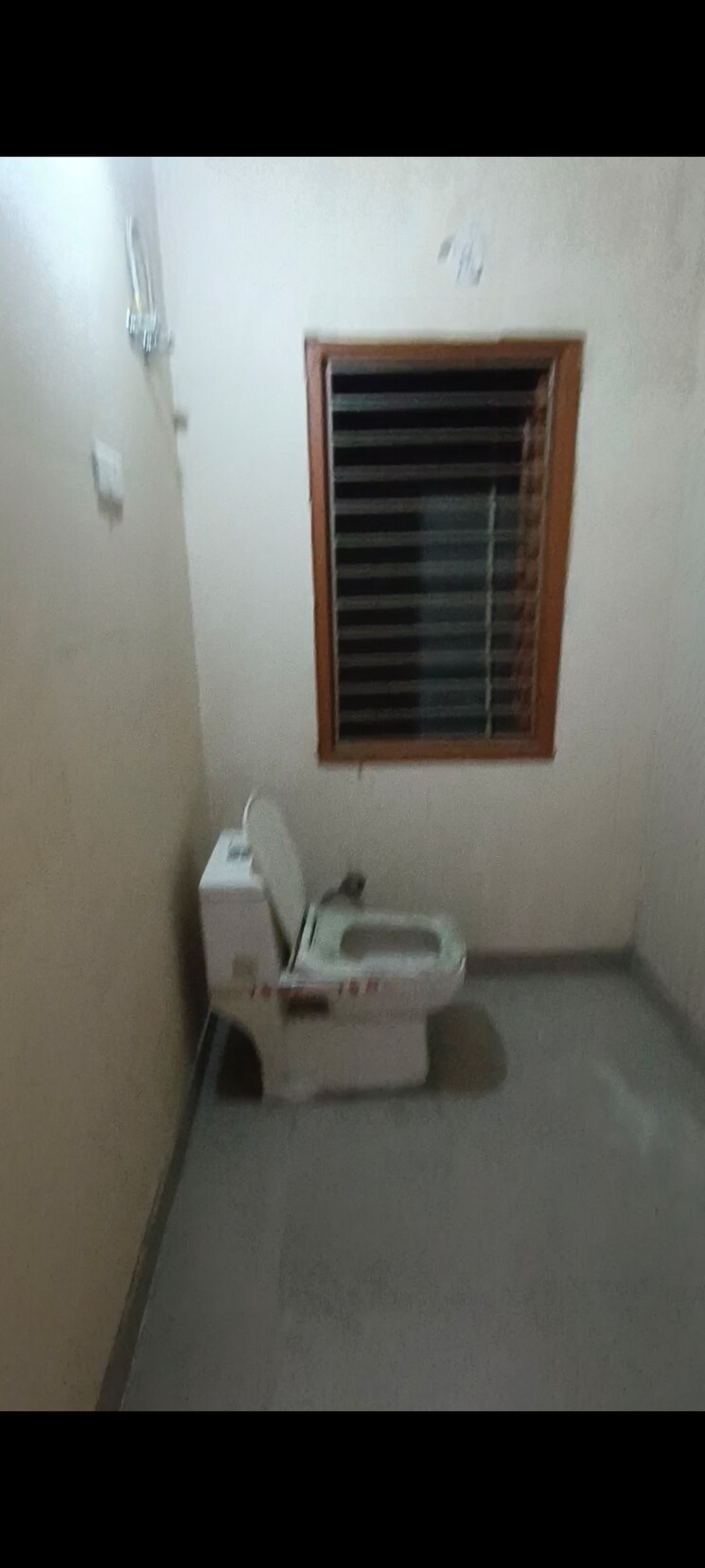 Bathroom, himgiri-enclave 3 Bedroom 900 Sq.Ft. Builder Floor In Burari Delhi 8723998