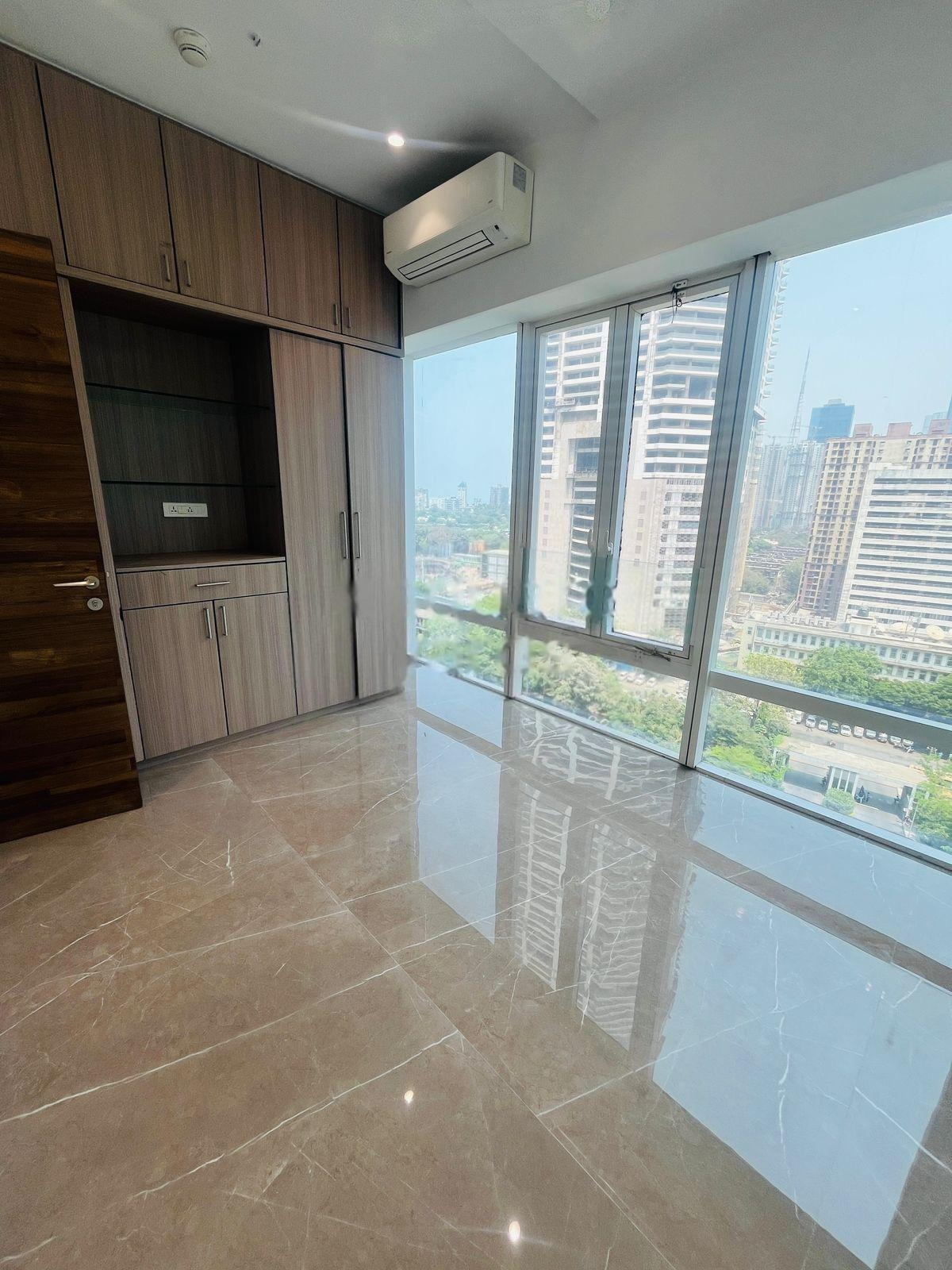 2 BHK + Servant Room Apartment For Rent in Indiabulls Blu