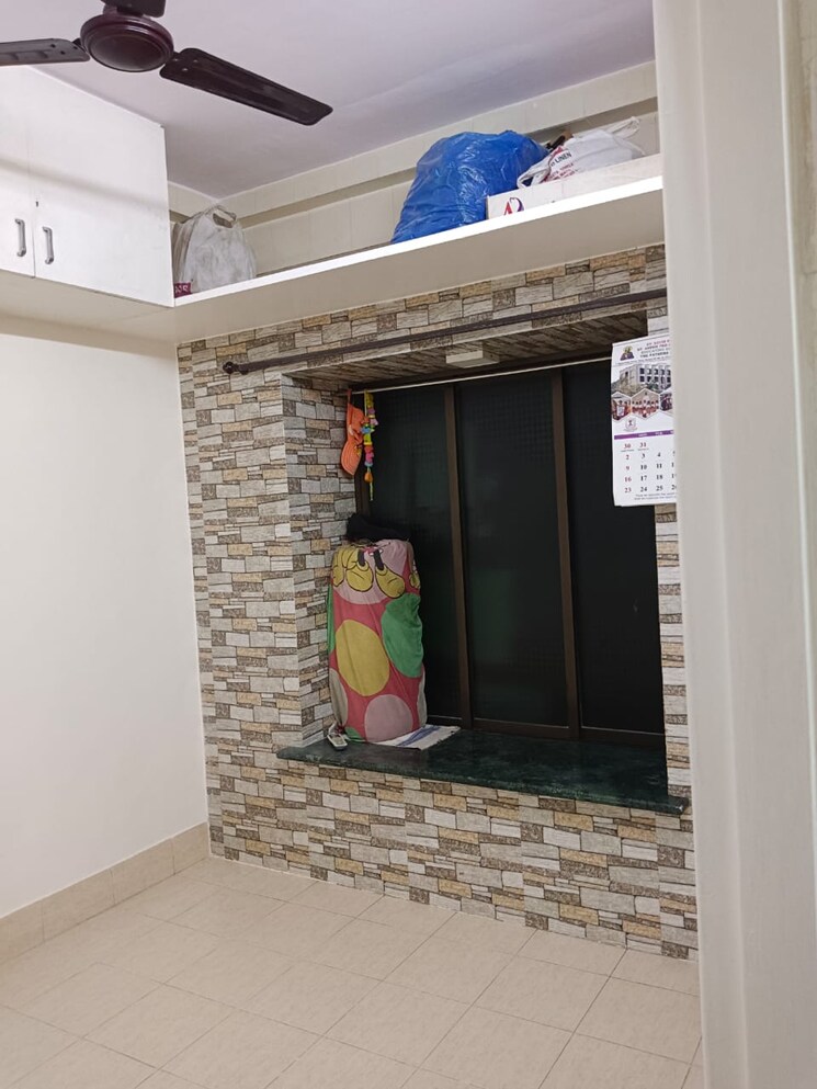 Other, dahisar east 1 Bedroom 400 Sq.Ft. Apartment In Dahisar East Mumbai 8724017