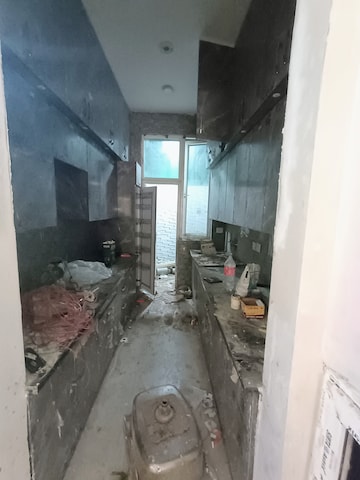 Building Lobby in 3 BHK Villa at Amrapali Leisure Valley, Tech Zone 4 Greater Noida – for Rent