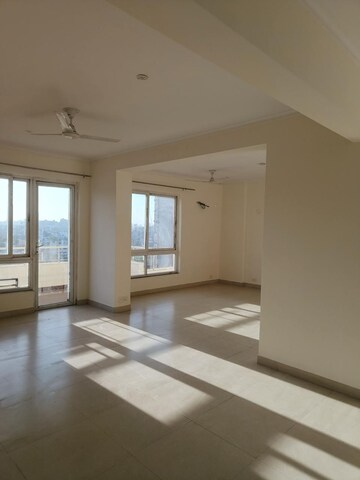 Room in 4 BHK Apartment at AEZ Aloha, Sector 57 – for Rent