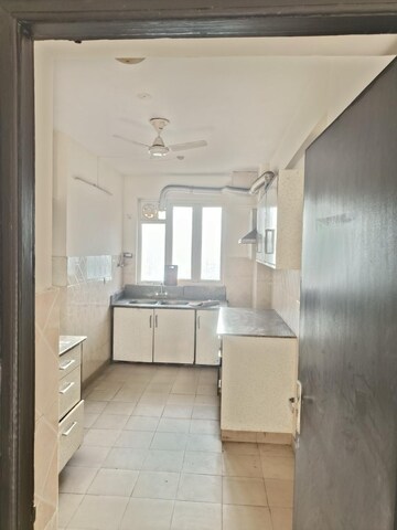 Bathroom in 4 BHK Apartment at AEZ Aloha, Sector 57 – for Rent