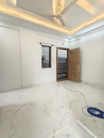 Room in 1 BHK Builder Floor at Iti Layout – for Rent